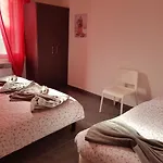 圣利玛窦公寓 * 卢德