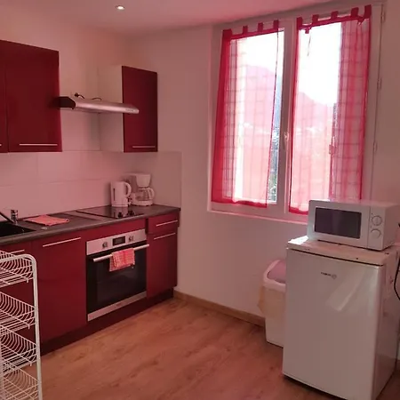 圣利玛窦公寓 *