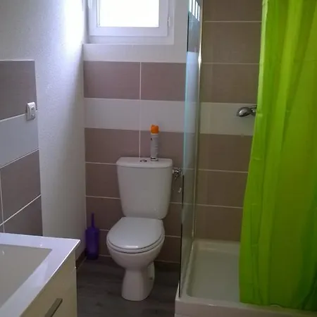 圣利玛窦公寓 公寓 *