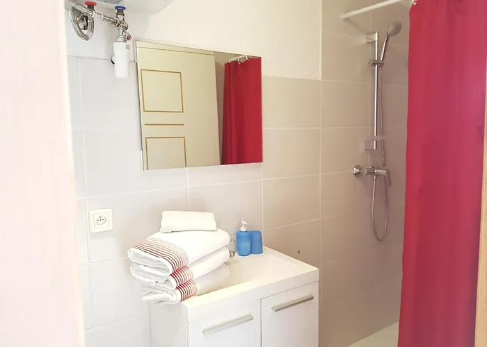 圣利玛窦公寓 *