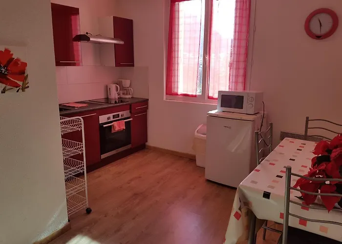 圣利玛窦公寓 * 卢德